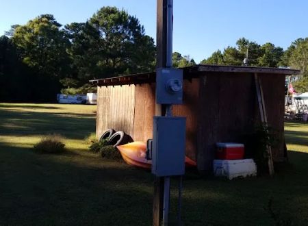 Caldwell's Trailer Court