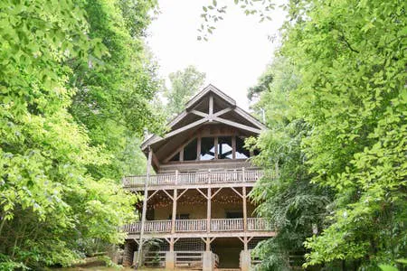 Hawthorn Haven Cabins & Chapel Picture 5