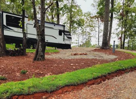 Lake Breeze Rv Park