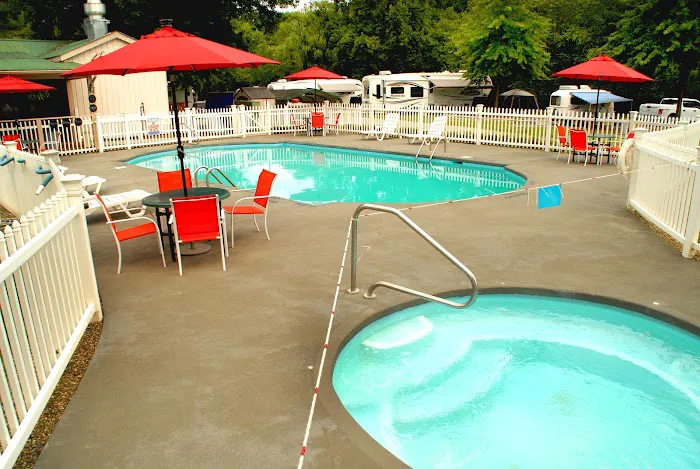 Pride RV Resort Picture 2