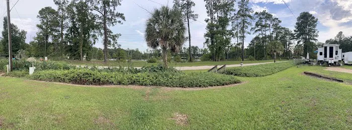 Big Cypress Lake RV Park Picture 4