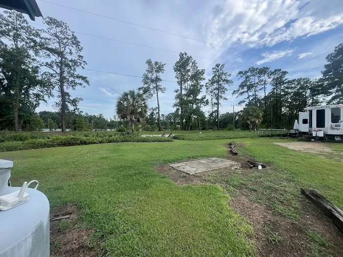 Big Cypress Lake RV Park Picture 7