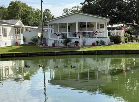 Pirate Cove Mobile Home Park