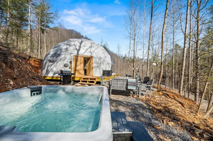 GLAMP Smoky Mountains Picture 1