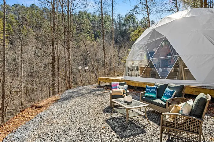 GLAMP Smoky Mountains Picture 2
