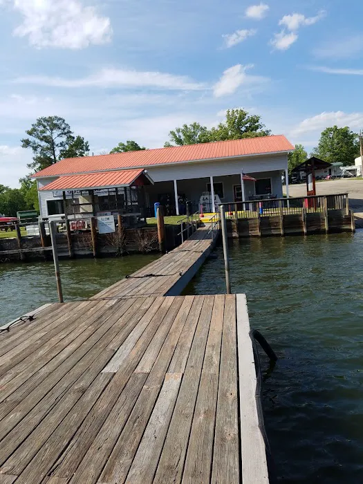 Lighthouse RV Park & Marina Picture 2