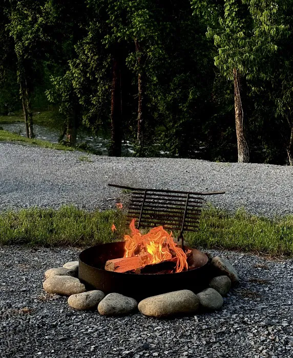 River Cove Campground Picture 1