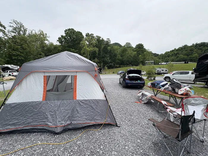 River Cove Campground Picture 9
