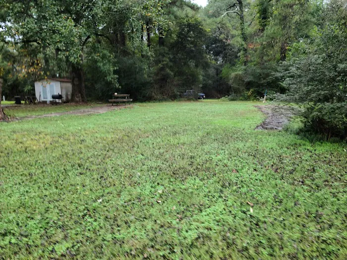 Green Acres Mobile Home & RV Park Picture 4