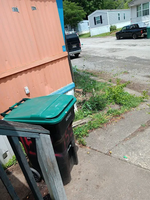 Shady Grove Mobile Home Community Picture 5