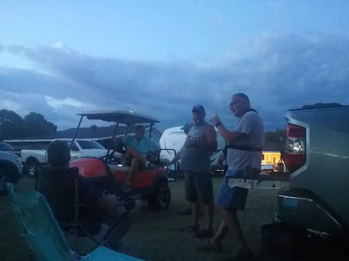 Trackside Camping Picture 7