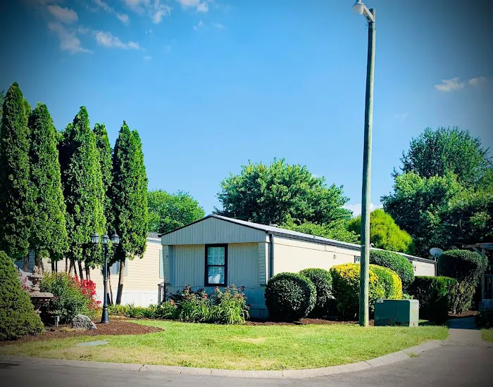 Franklin Estates Mobile Home Park Picture 7