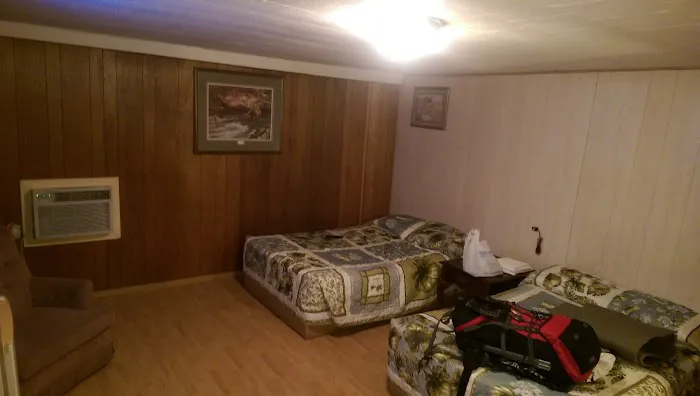 Arrow Head Motel & Campground Picture 1