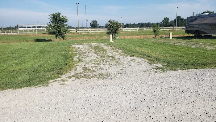 Marion County Fairgrounds RV Park Picture 3