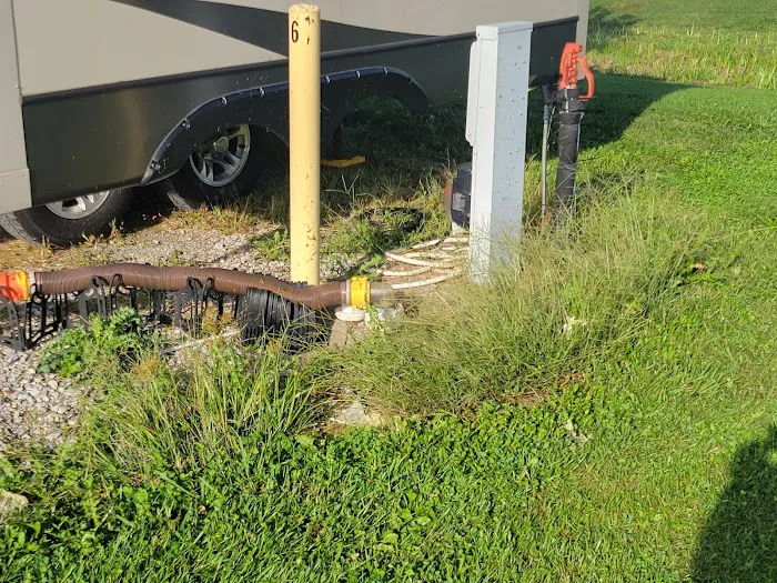 Marion County Fairgrounds RV Park Picture 9