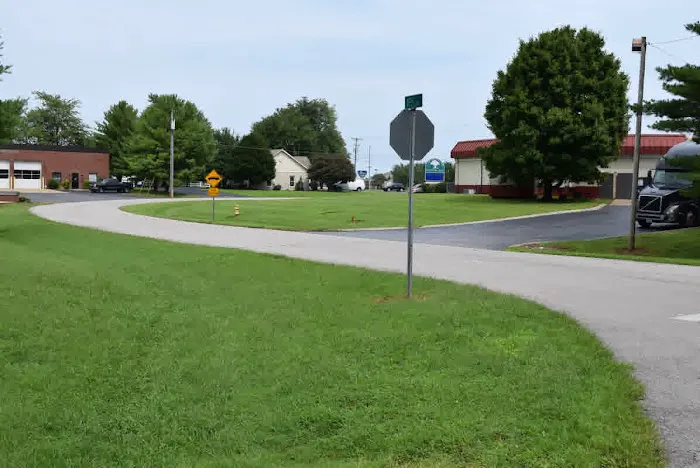 Greenwood Estates Mobile Park Picture 10