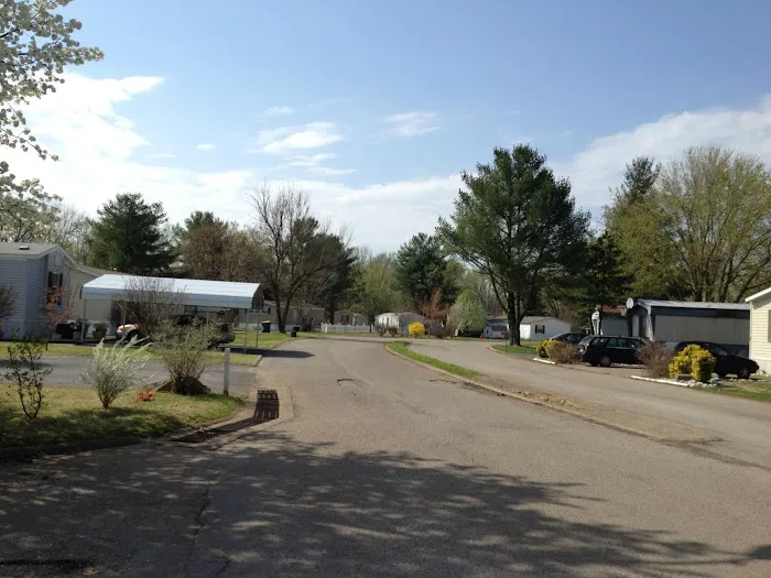 Countryside Village of Bowling Picture 7