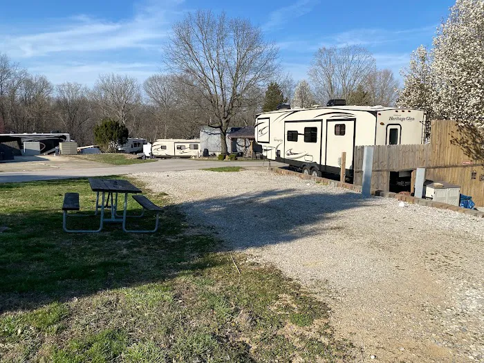 Lake Monroe Village Picture 6