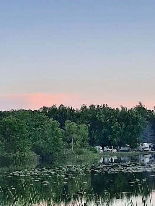 Canadian Lakes Campground Picture 6