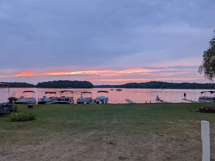 The New Tubb's Lake Resort Picture 2