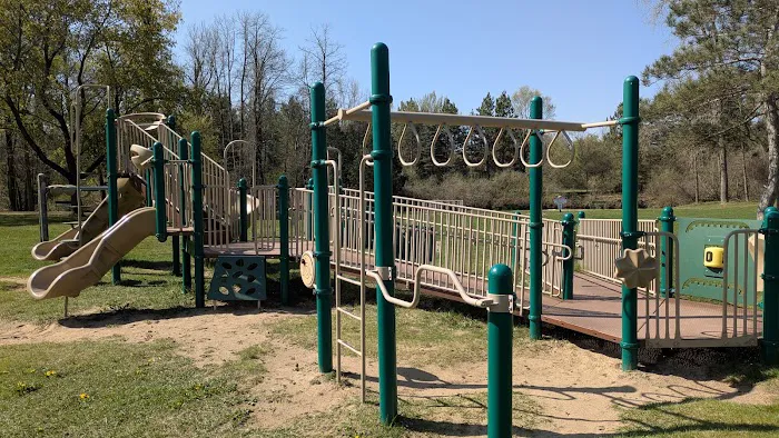 Gladwin City Park Picture 3