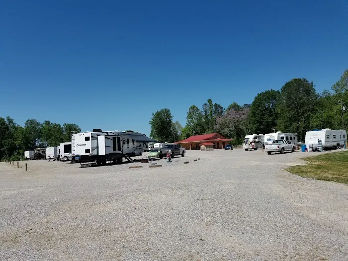 Scenic Drive RV Park and Campground Picture 5