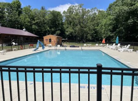 Bear Cave Camping Resort