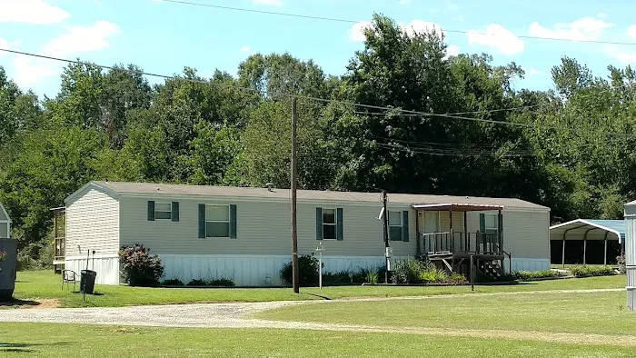 Bentleys Mobile Home and RV Park Picture 2