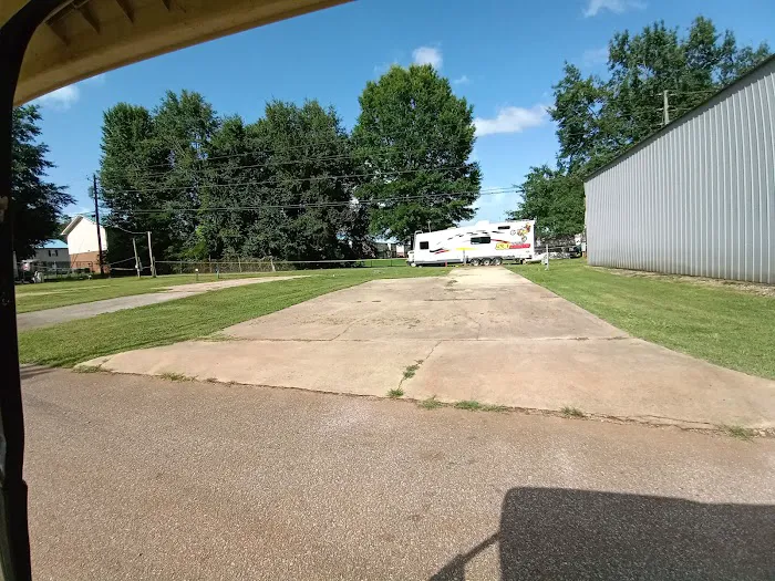 Country Court RV Park and Motel Picture 9