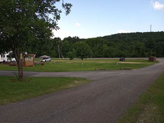 Country Court RV Park and Motel Picture 8