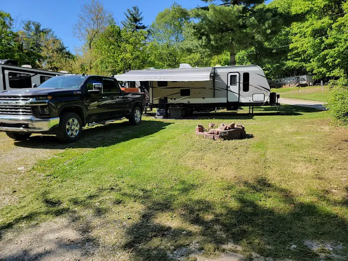 Mini Mountain Campground Picture 5