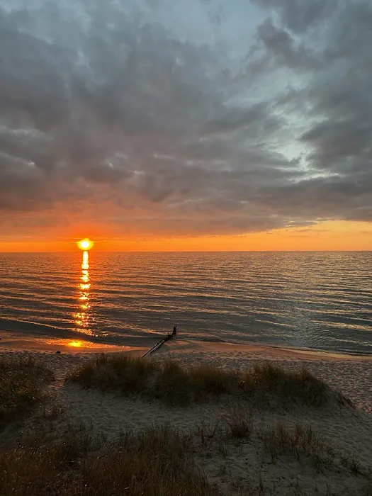 Covert Park Beach & Campground Picture 10
