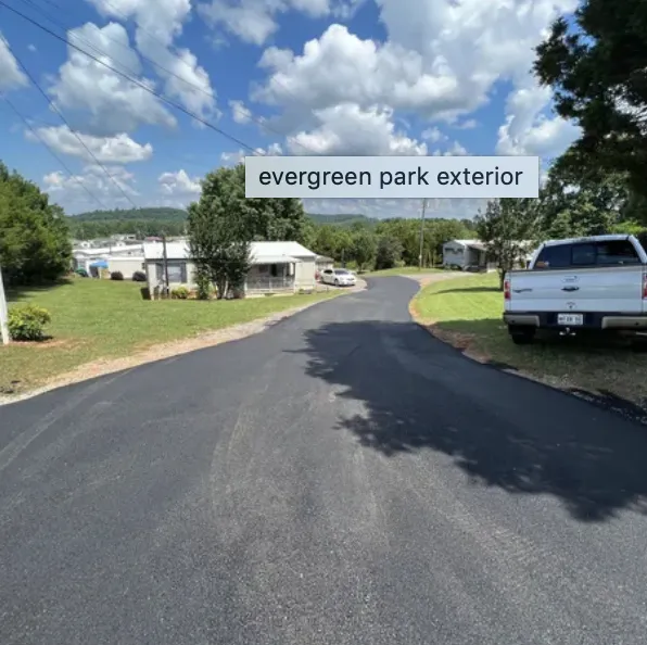 Evergreen Mobile Home Park Picture 3