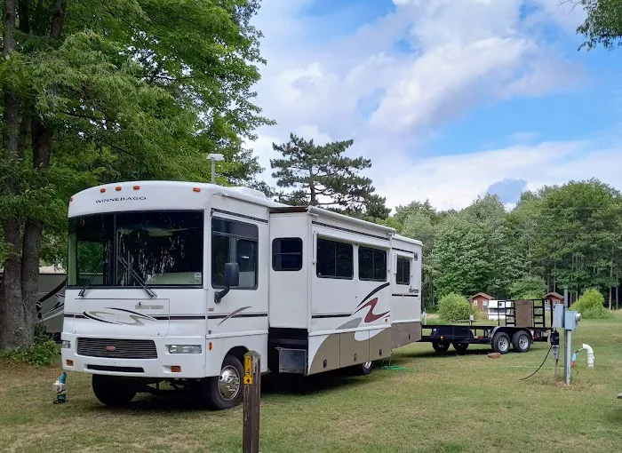 River Pines RV Park Campground Picture 4