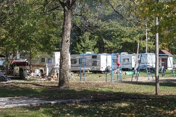 Mystery Creek Campground Picture 4