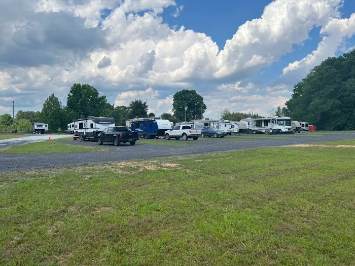Tanner RV Park & Campground Picture 3
