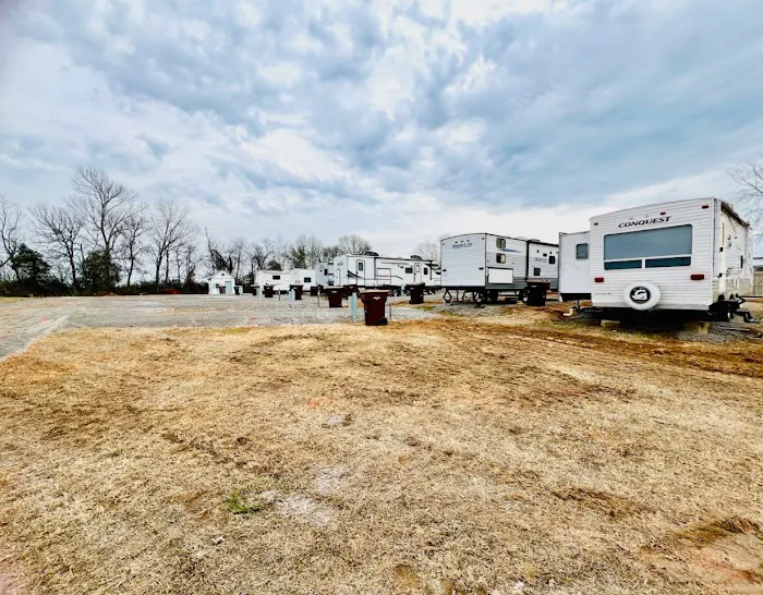 Pleasant View RV Park Picture 6