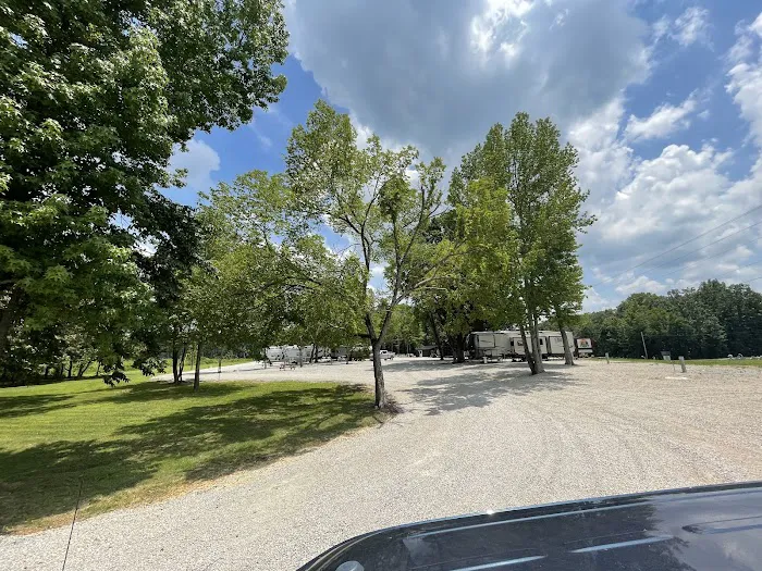 Natchez RV Park Picture 5