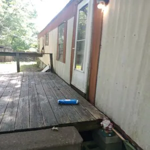 Happy Hollow Mobile Home Park Picture 1