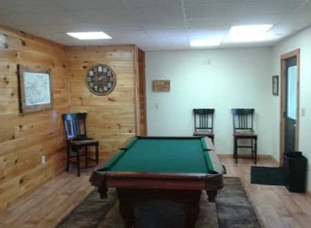 Riverside Motel & Campground