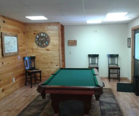 Riverside Motel & Campground