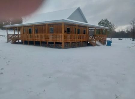 Gate 8 Rd RV Park