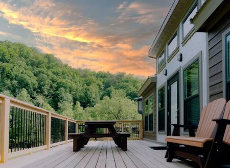 Ellis Cove Tiny Home & RV Adventures