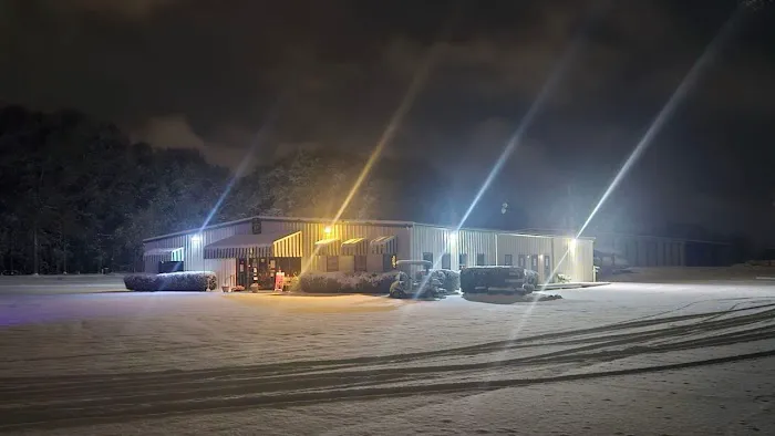 Fair Harbor RV Park & Campground Picture 4