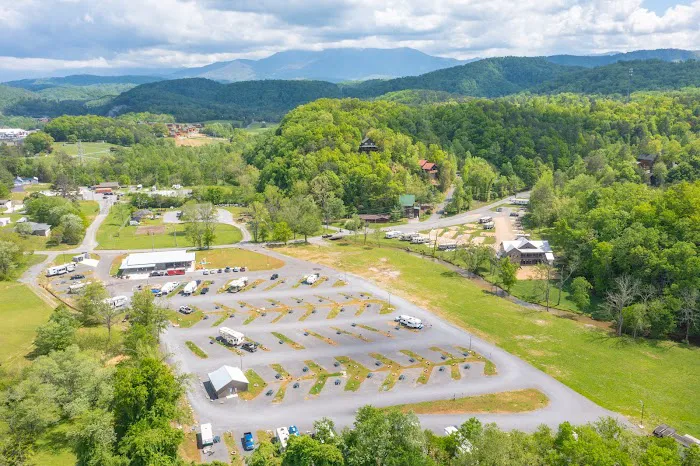 Appalachian Springs Outdoor Resort Picture 6