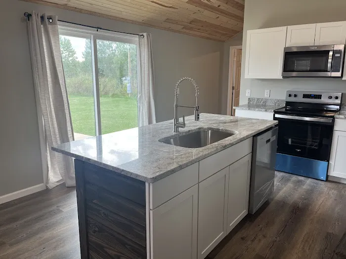 Poplar Point Lakeside RV Park Picture 9