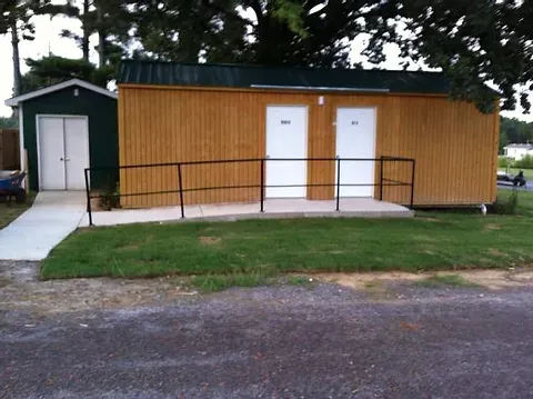 Kv's Rv Park Picture 8