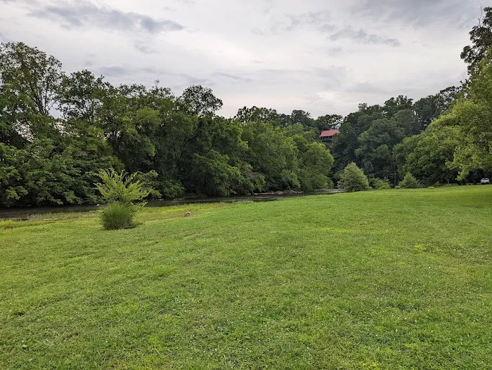 River Johns Outfitters LLC Picture 3