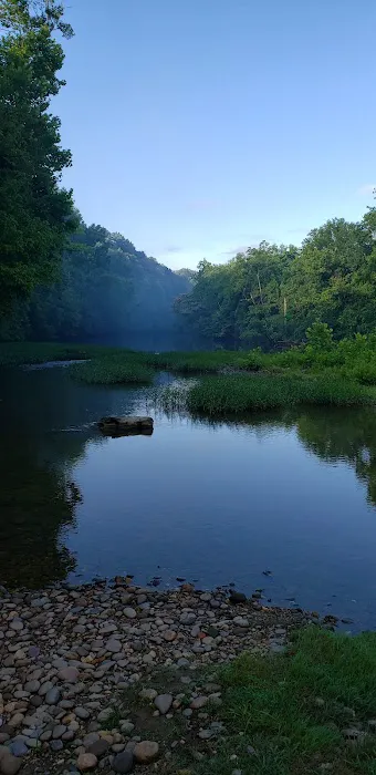 River Johns Outfitters LLC Picture 2
