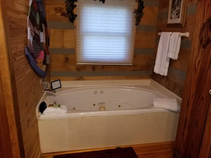 Whispering River RV Resort Picture 5